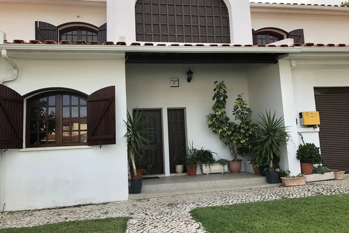 Aroeiras paradise Spacious villa with private pool
