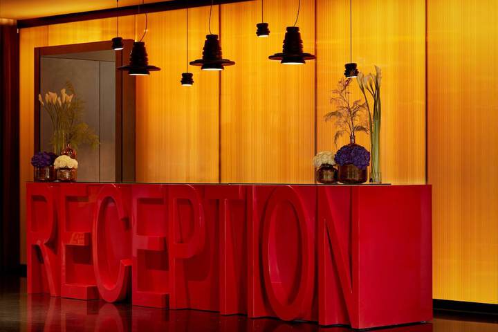 Entrance & Lobby
