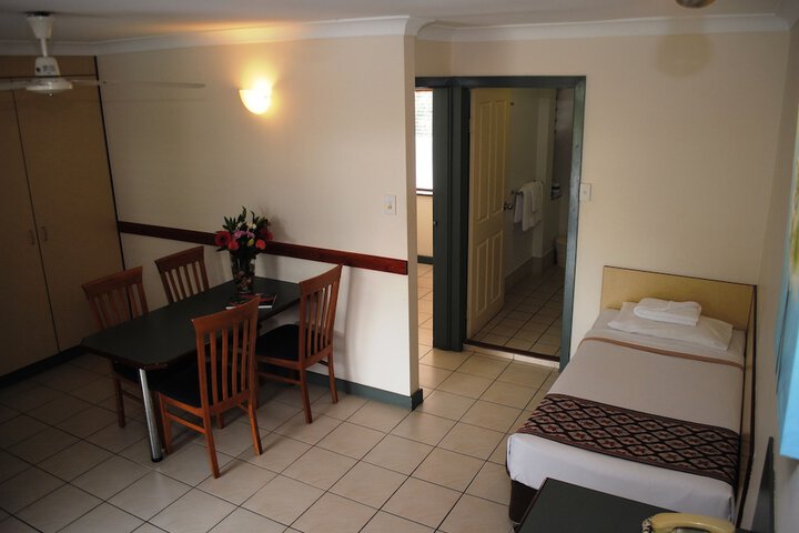 Room 18 of 50