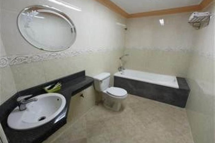 Room 15 of 20