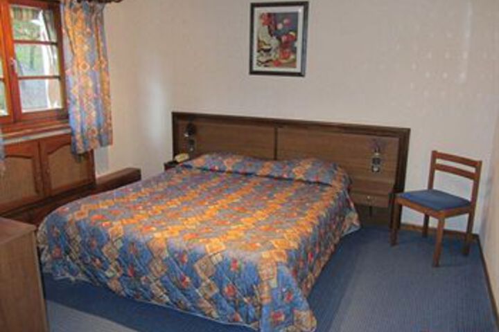 Room 38 of 68