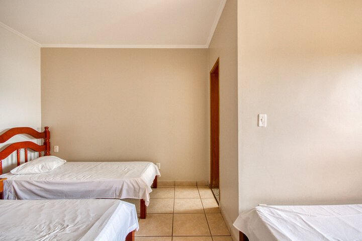 Room 5 of 20