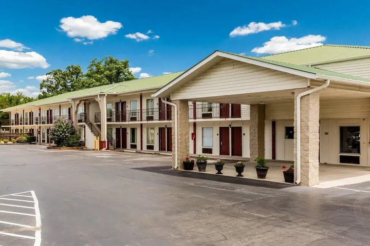 Photo of Days Inn Monteagle