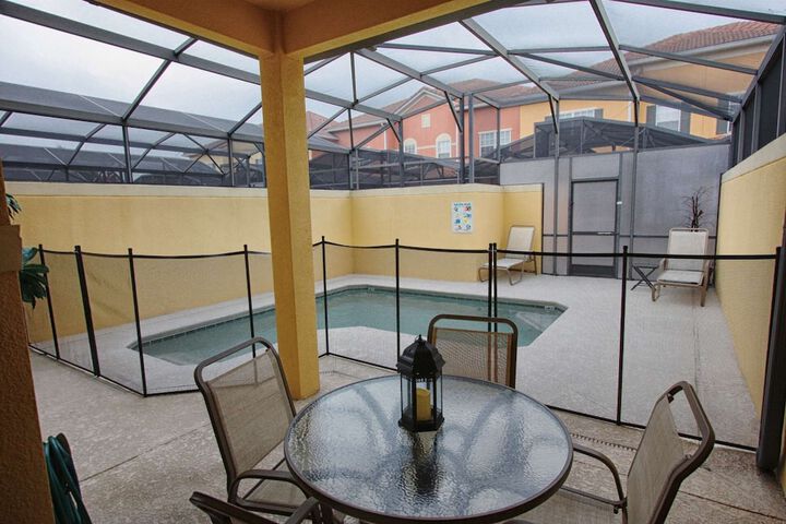 Hotel 294 of 305