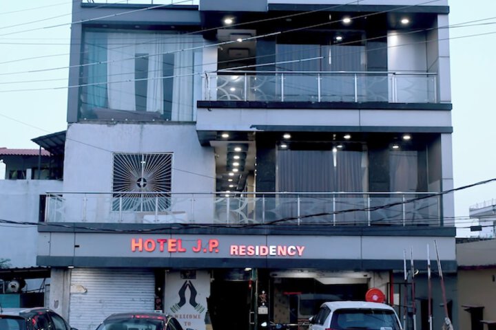 Hotel 23 of 25