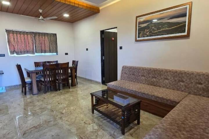 Room 8 of 15