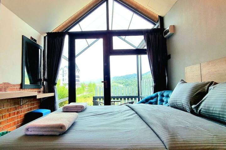 Room 3 of 59