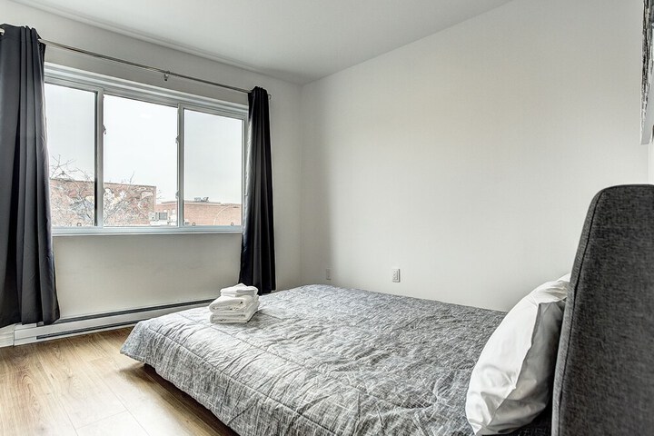Room 6 of 23
