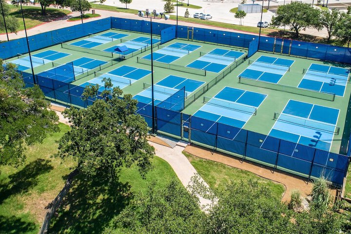 Sport court