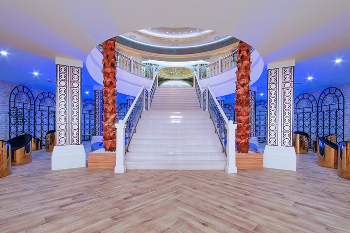 Hotel Interior 11 of 171