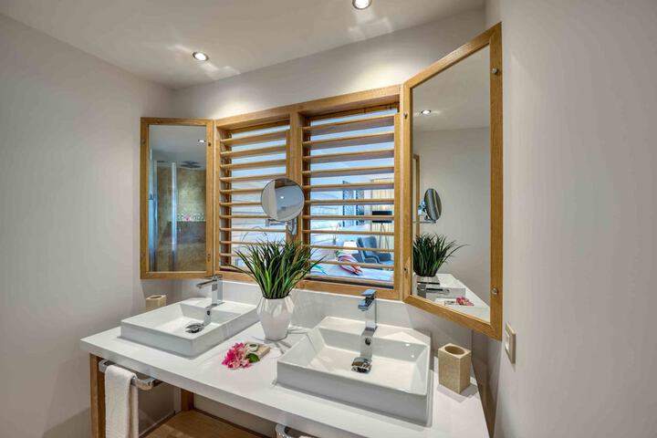 Bathroom Vanities