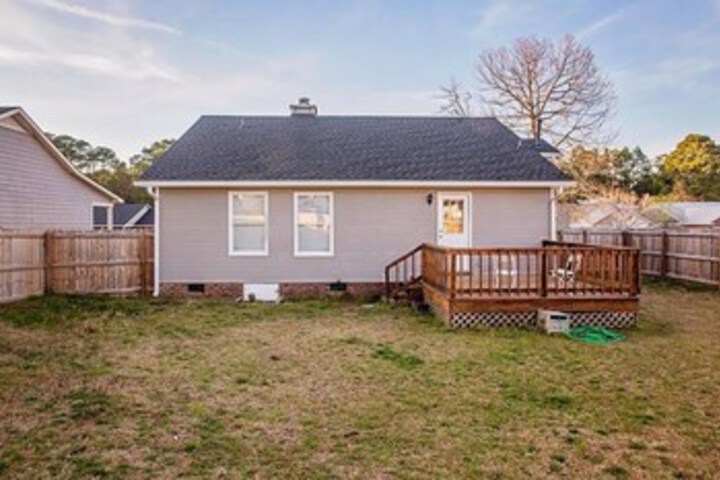 Property Grounds 24 of 31