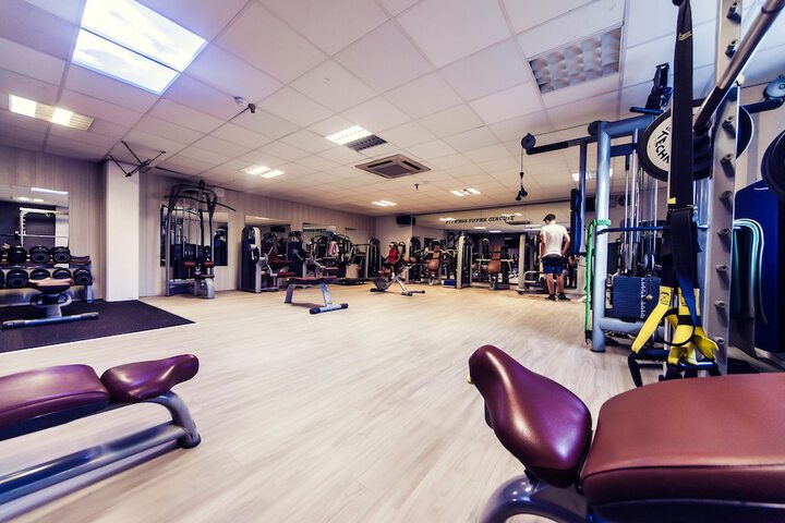 Health and Fitness 40 of 48