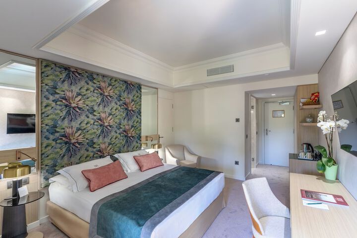 Room 38 of 139