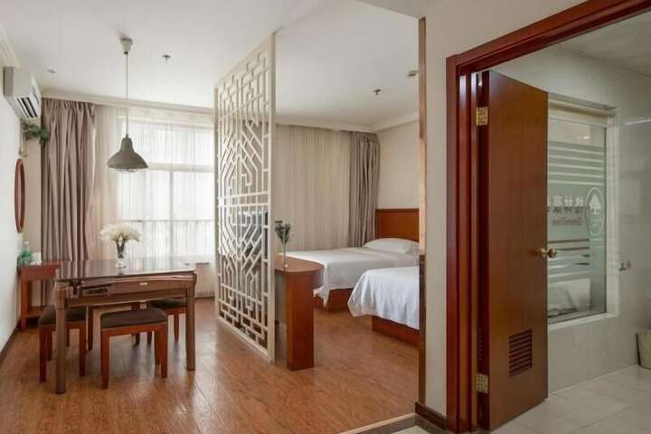 Room 18 of 61