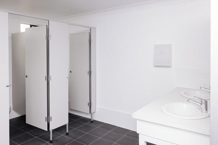 Room 46 of 61
