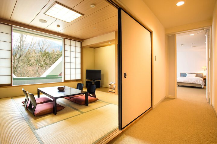 Room 9 of 53