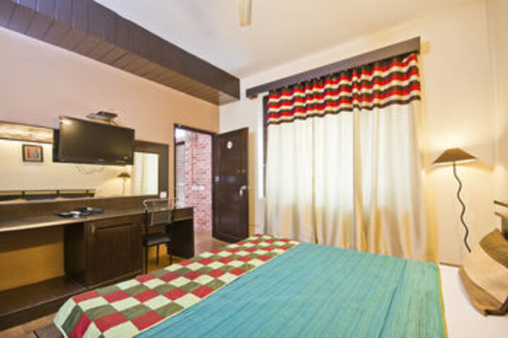 Room 15 of 23