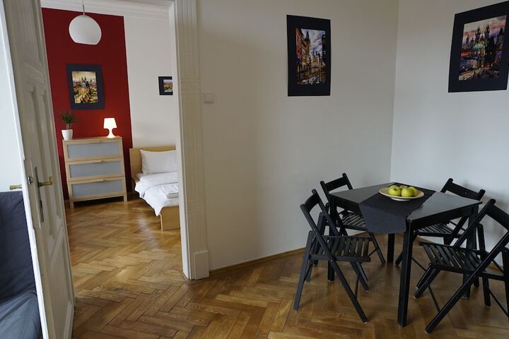 Room 96 of 236