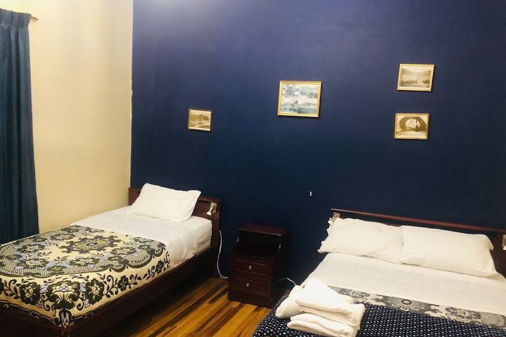 Room 8 of 26