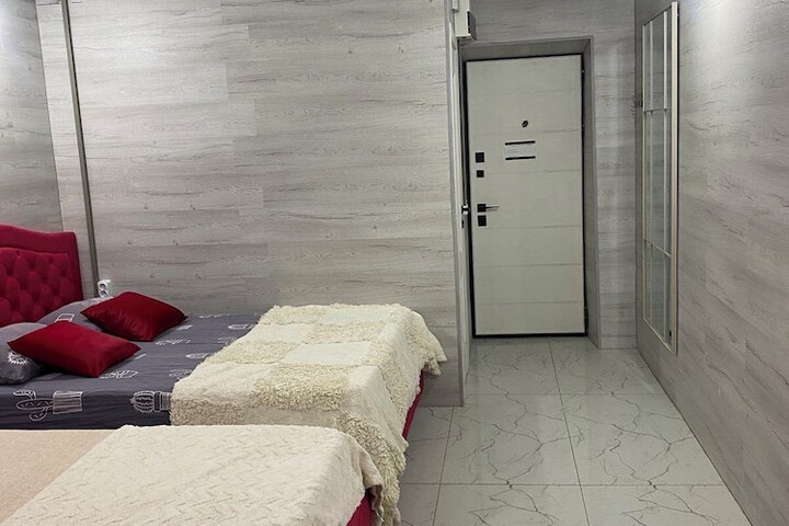 Room 43 of 106
