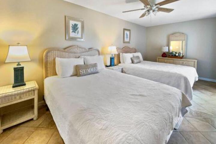 Tradewinds Condominium #26 in Destin, FL