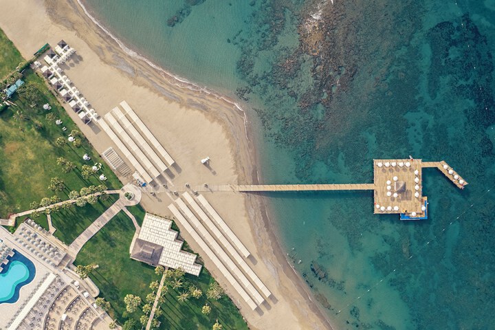 Beach 318 of 417