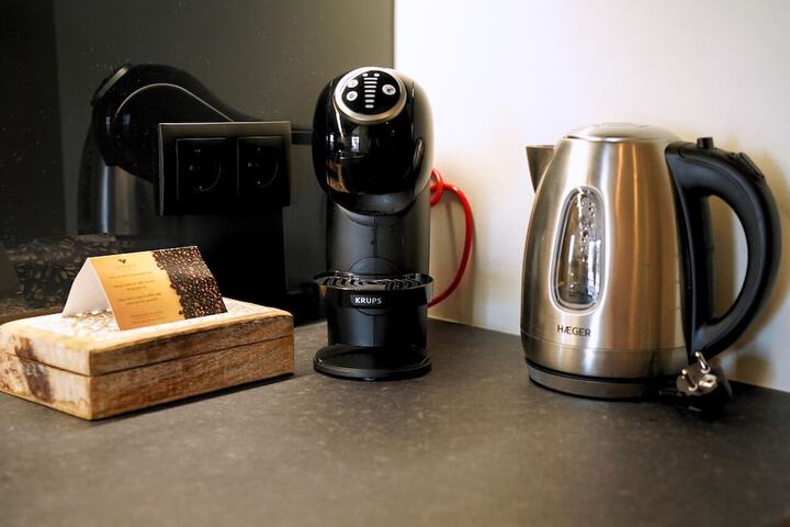 Breakfast/Coffee Service 51 of 123