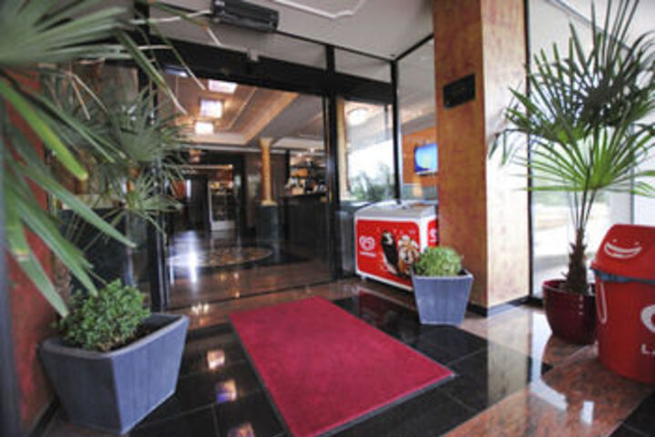 Hotel 72 of 81