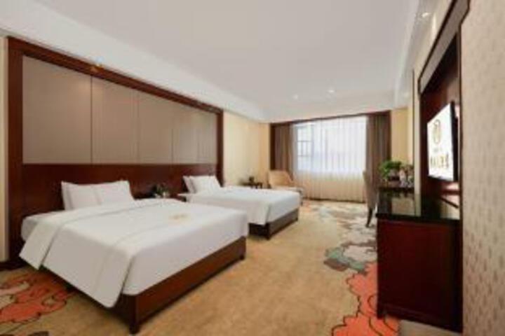 Room 21 of 23