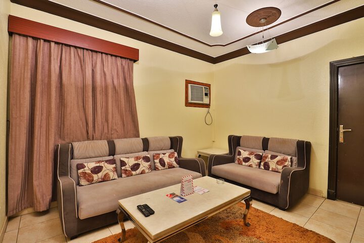 Room 14 of 25