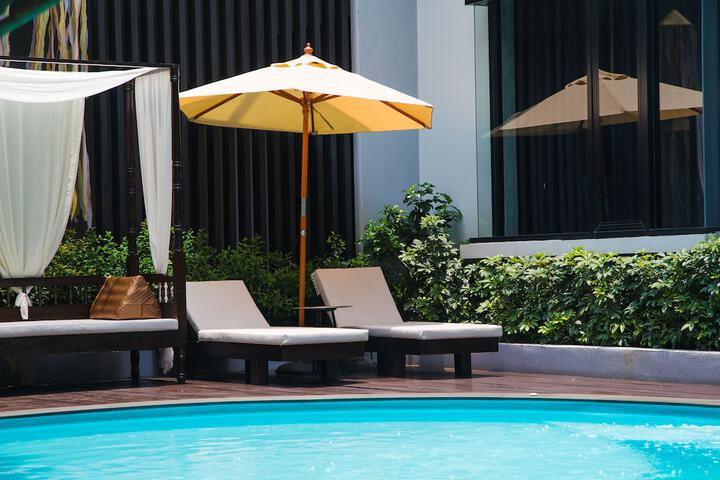 Pool 17 of 46
