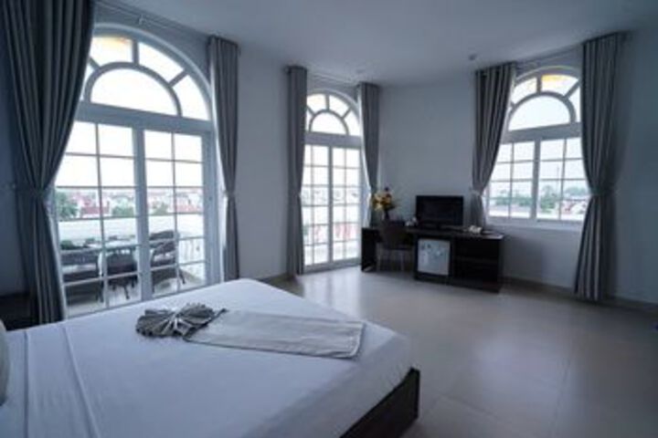 Room 46 of 66