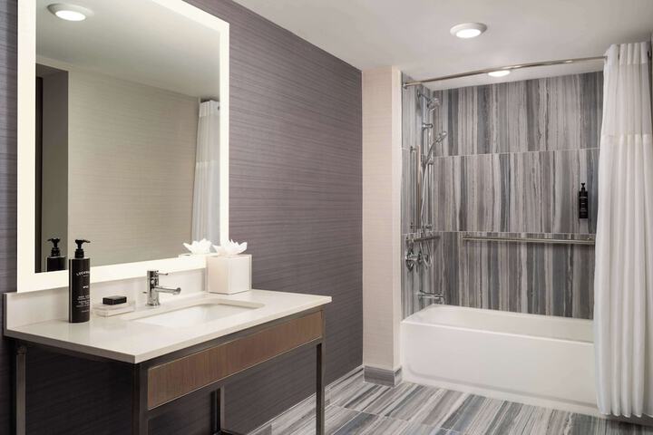 Bathroom shower
