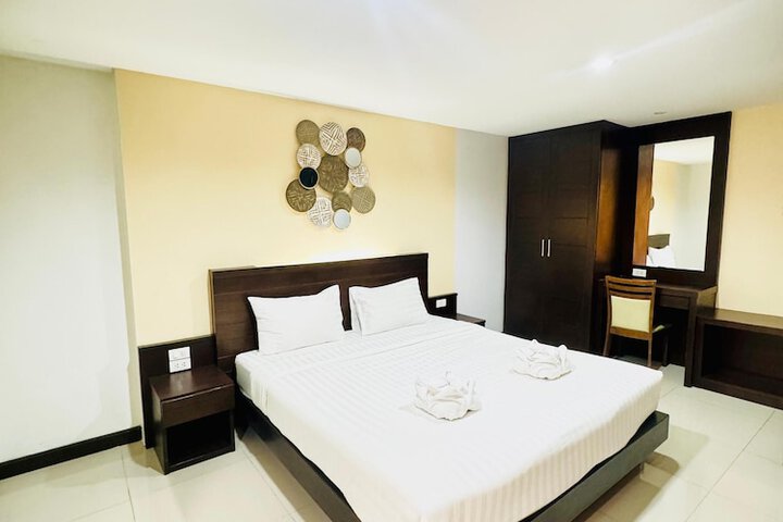 Room 43 of 91