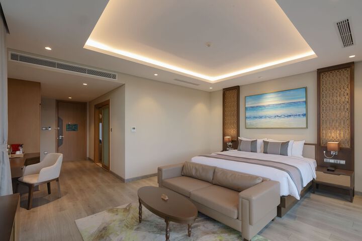 Room 50 of 164