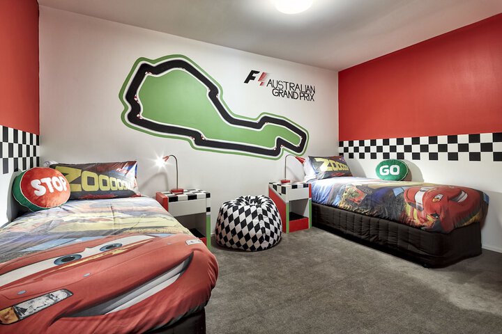 Room 10 of 69