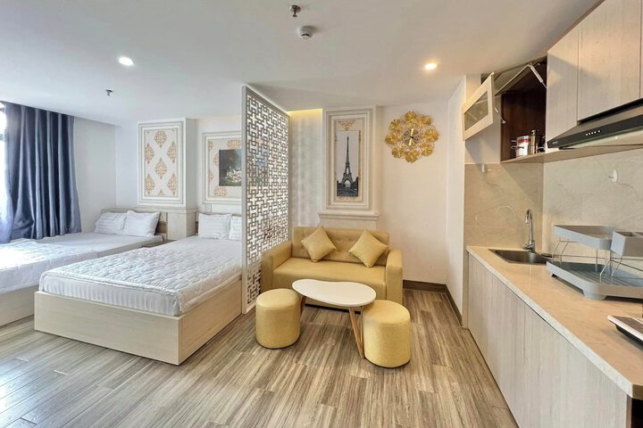 Lavender II Hotel