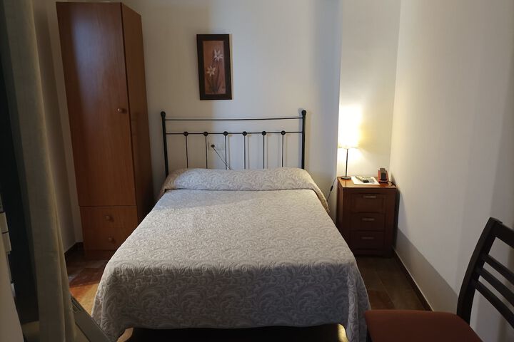 Room 17 of 41