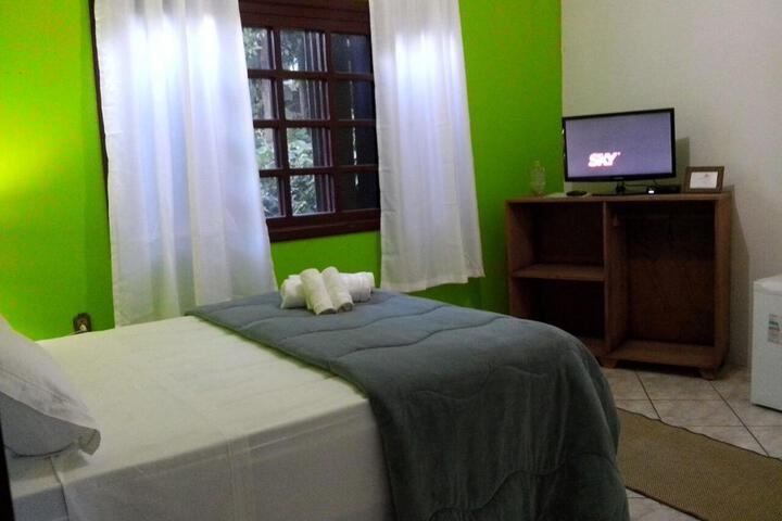 Room 10 of 23