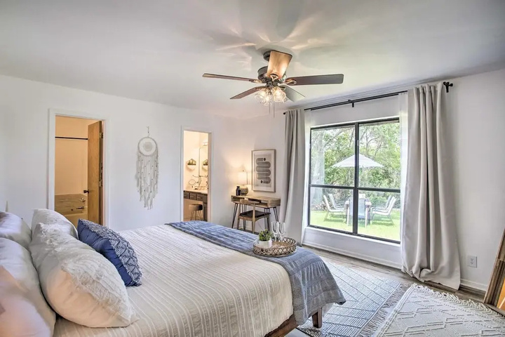 Room 4 of 21