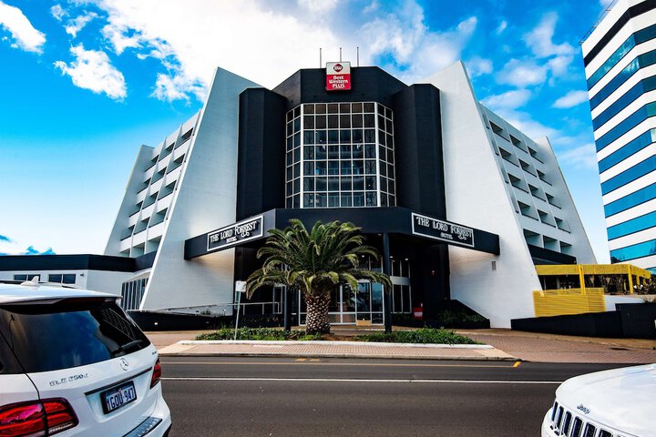 Hotel 82 of 85