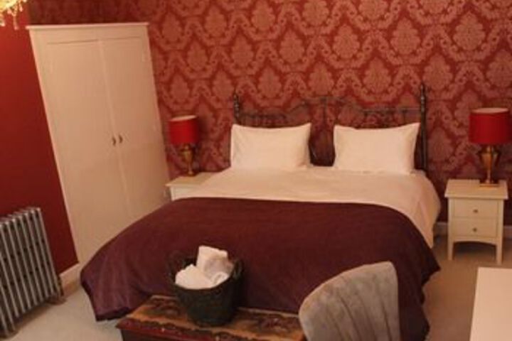 Room 16 of 29