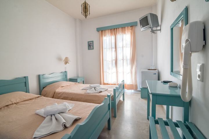 Room 5 of 31