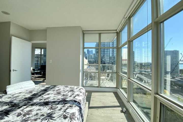 Room 148 of 223