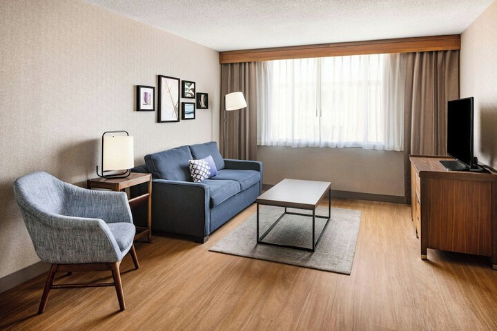Room 18 of 65