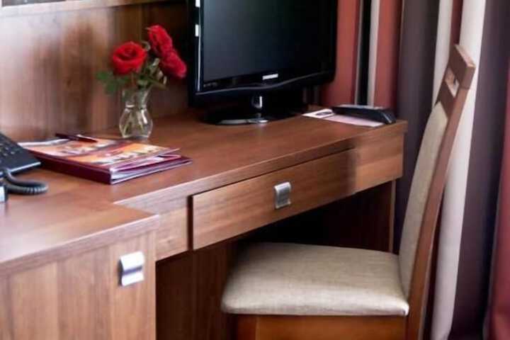 Room 25 of 57