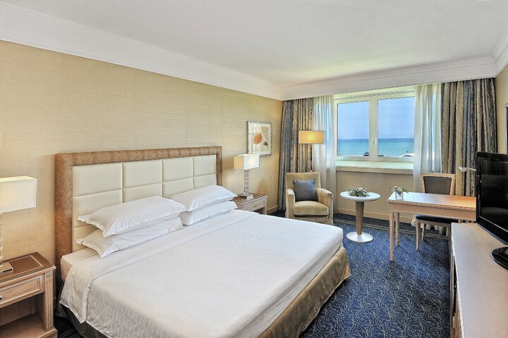 Room 4 of 57
