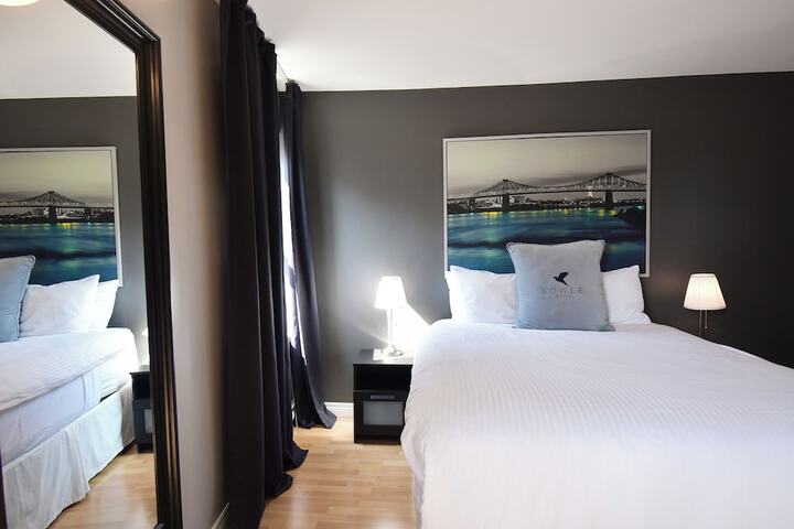 Room 6 of 23