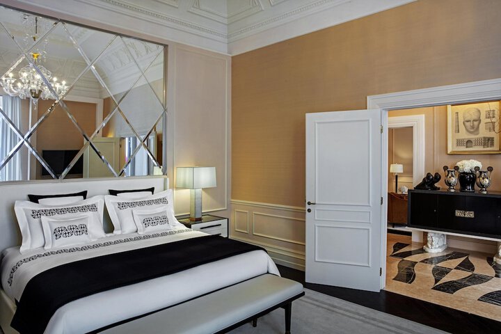 Room 35 of 202